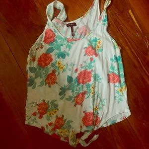 Soft thin material loose tank